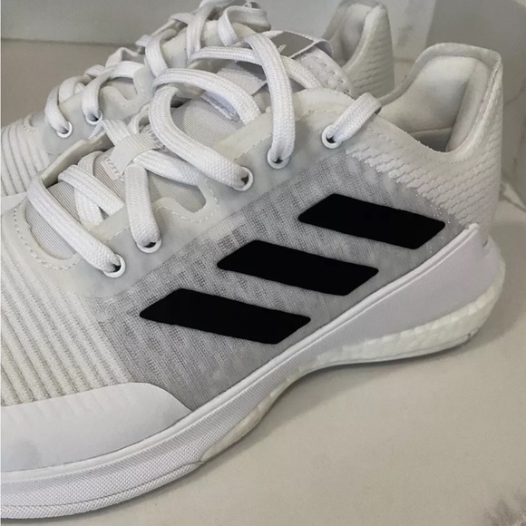 Adidas Boost Crazyflight 753001 Sneakers Shoe Women’s 7 NEW! - Picture 8 of 16